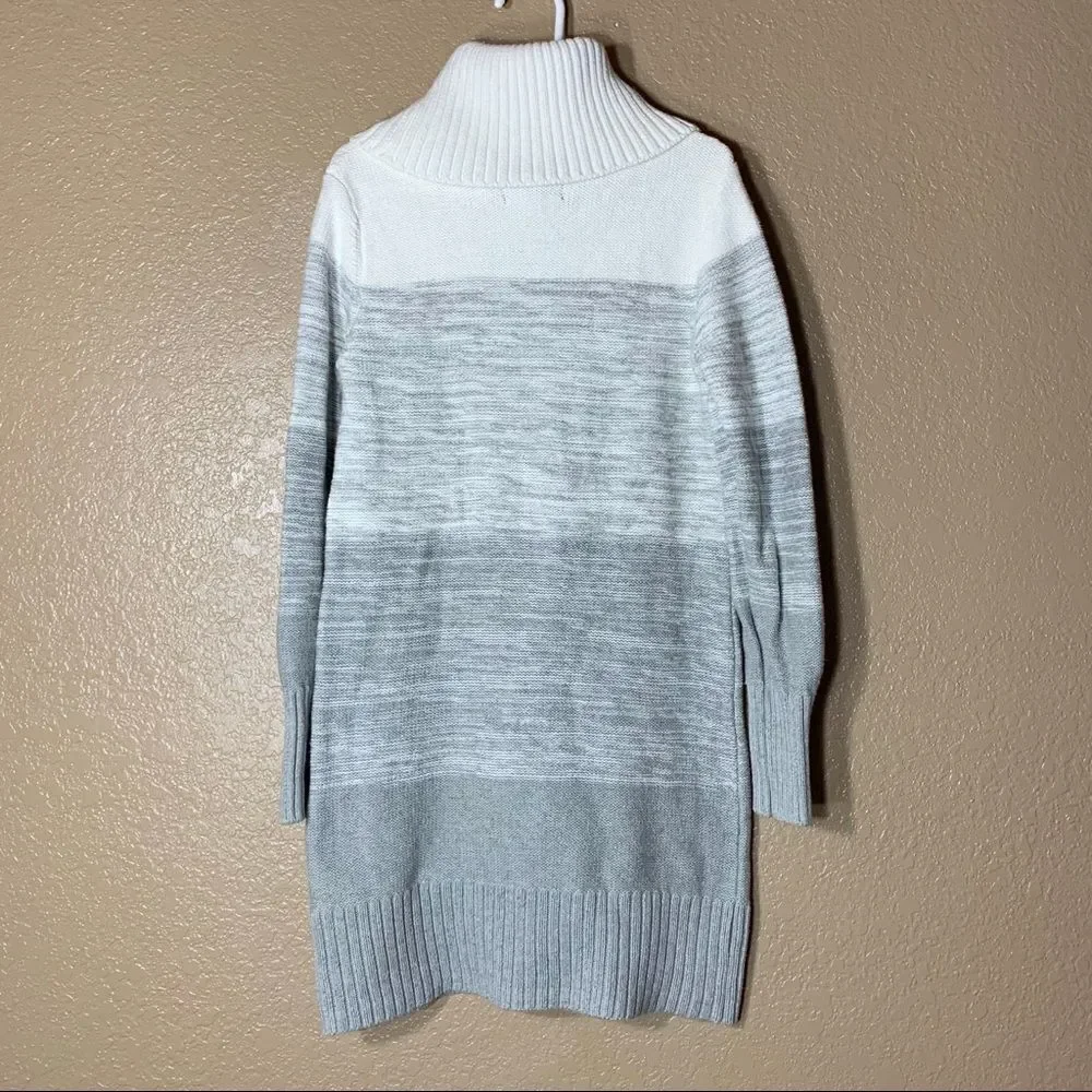 Gap girls turtle neck sweater dress‎
